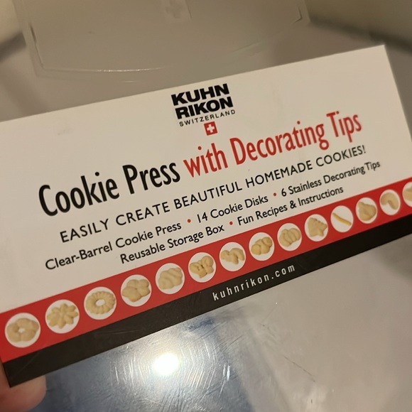 Kuhn Rikon Switzerland Professional Cookie Press and Decorating tips - Picture 13 of 13
